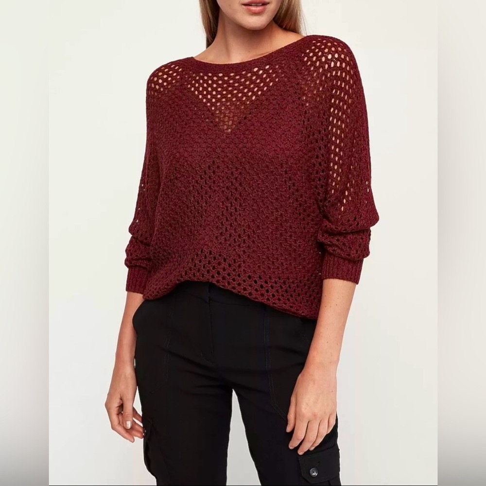 NWT Express Burgundy Peephole Pullover Knit Tunic sweater Size Small